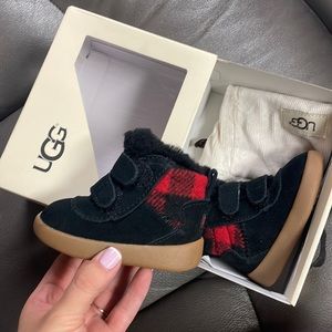 New in box baby uggs size 1